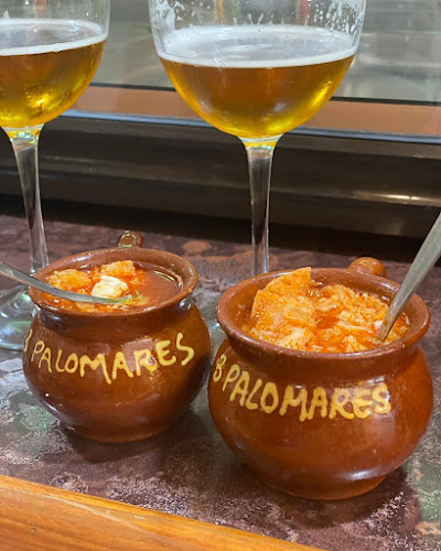 Comments and reviews of Cafetería Polígono 10