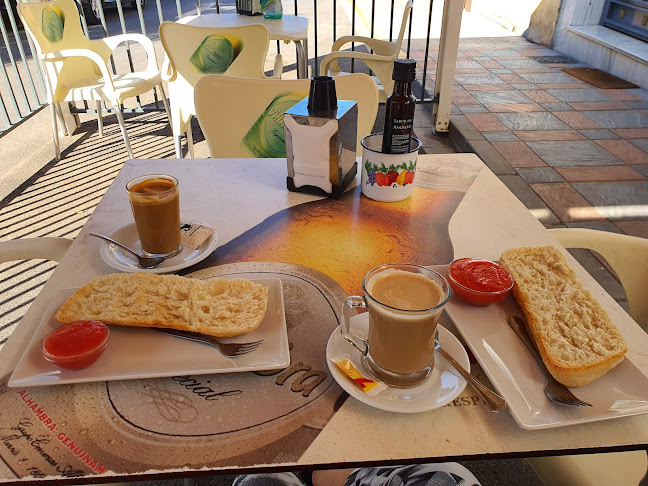 Comments and reviews of Cafeteria las palmeras