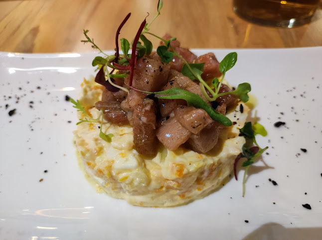 C. Gustavo Bacarisas, 1, 41010 Sevilla