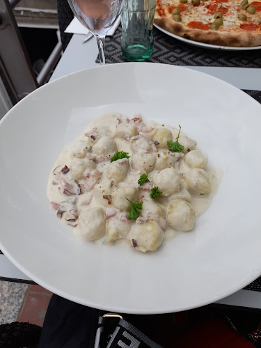 Restaurante Paparazzi Las Canteras | El mejor italiano de Las Palmas Phone number