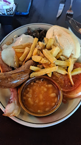 Comments and reviews of Hangar Café