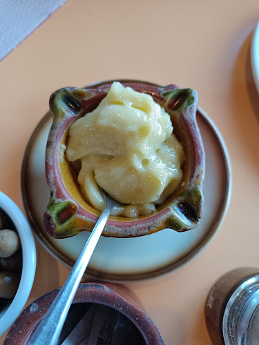 Tof Cafeteria . Bar Phone number