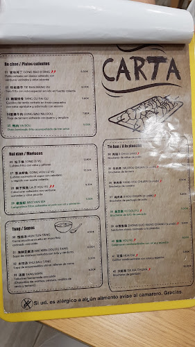 Donghua House - Gastronomía y hostelería