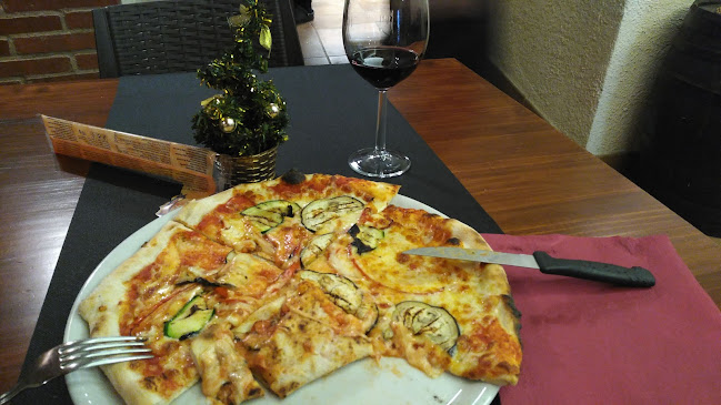 Luna Rossa Restaurante Phone number