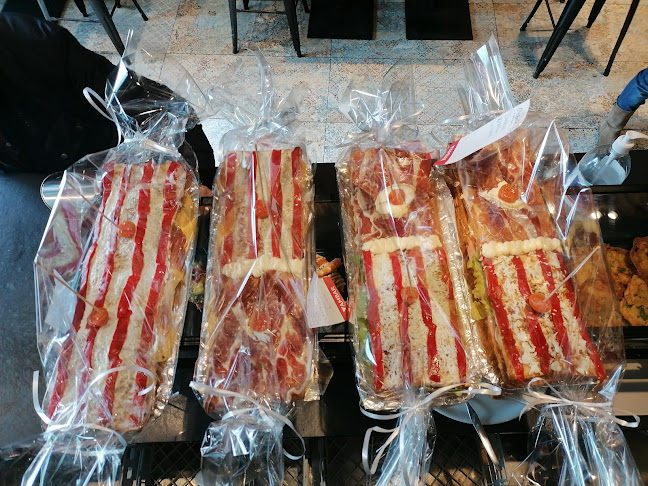 Comments and reviews of Cafetería Imperial Barakaldo