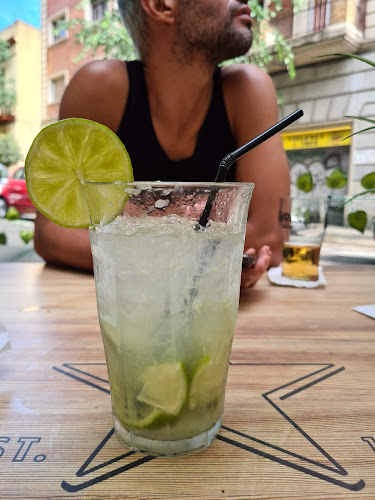 Opinii despre Mi Casa Bar y Restaurante în Barcelona - Gastronomía y hostelería