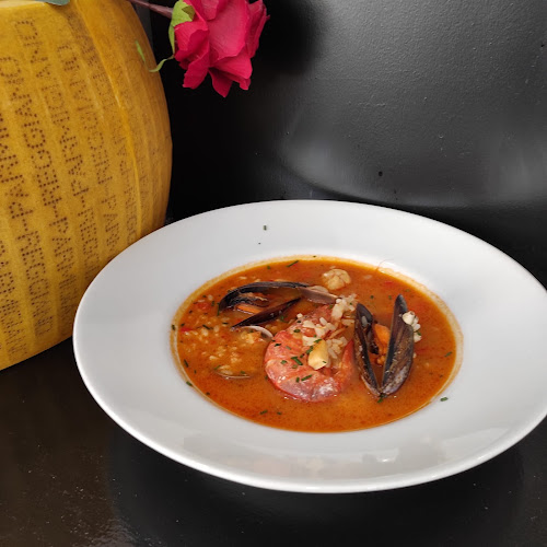 La Cosa Nostra Ristorante Pizzeria