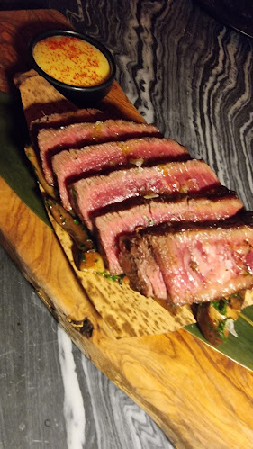 SLVJ Madrid Velazquez Phone number