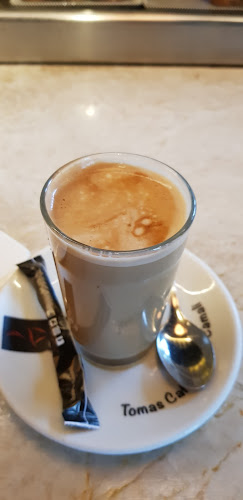 Av. de la Victoria, 39, Moncloa - Aravaca, 28023 Madrid