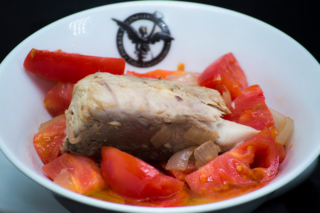 Stelvio Tapas Cinegia Phone number