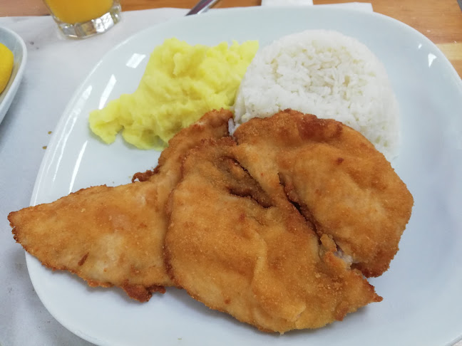 Reina del Quinche Phone number