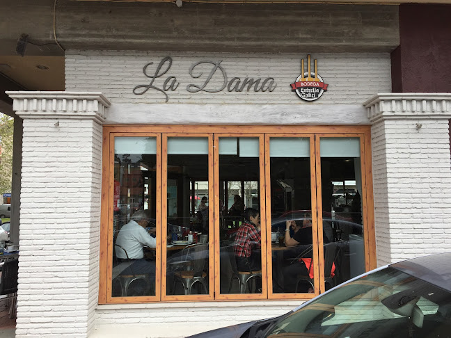 Comments and reviews of La Dama
