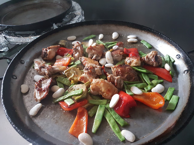 Restaurante EL TIMÓN comida mediterranea arroceria terraza frente al mar