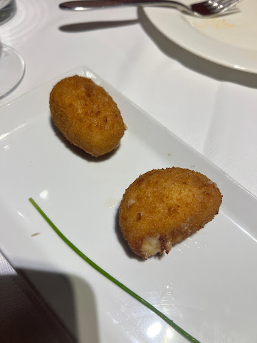 Comentarii opinii despre Sagardi Muntaner