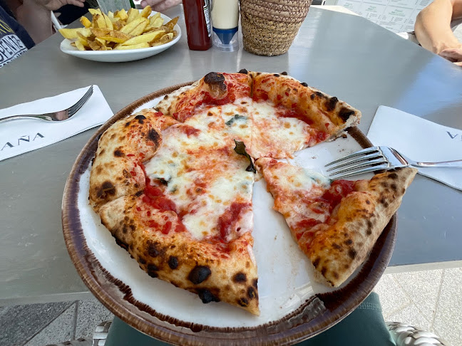 Opinii despre Restaurante La Cabaña în Port d'Alcúdia - Gastronomía y hostelería