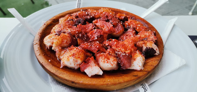 R. de Madrid, 34, 36960 Sanxenxo, Pontevedra