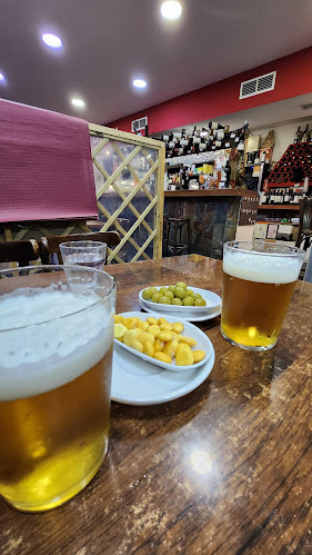 Opinii despre Dehesa Puerta Carmona în Sevilla - Gastronomía y hostelería