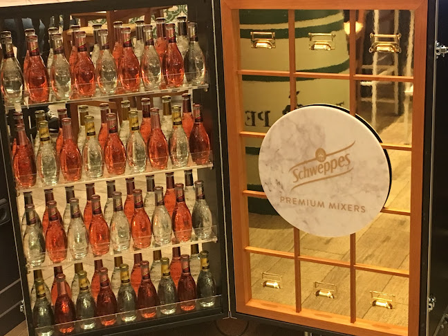 Av. del Monasterio de El Escorial, 33, Fuencarral-El Pardo, 28049 Madrid