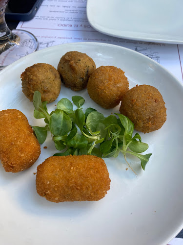 Comentarii opinii despre El Taller - Bar Cultural