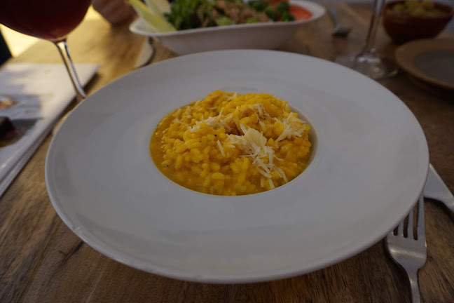 Opinii despre Taberna La Sal în Sevilla - Gastronomía y hostelería