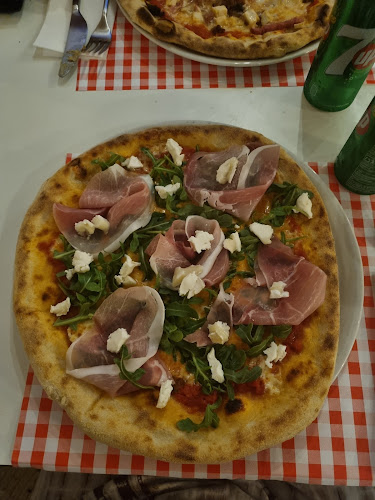 Comentarii opinii despre PIZZA STORE