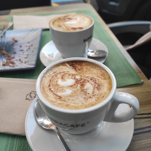 C. de Ferraz, 13, Moncloa - Aravaca, 28008 Madrid