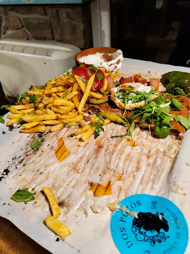 Mesón Dos Pozos y Jimena - Camargo