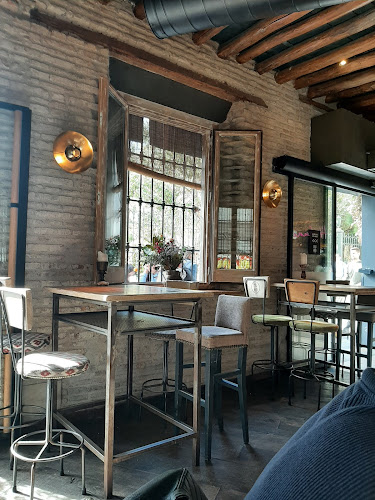 HUMO EL ORIGEN - Restaurante & Cocktail - Granada