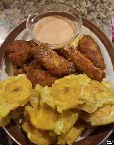 Comida latina bar los gatitos - Gastronomía y hostelería