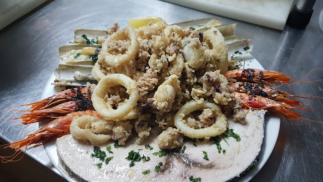 Restaurante EL TIMÓN comida mediterranea arroceria terraza frente al mar - Faro de Cullera