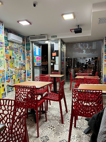 Comes bien - La Nuova Trattoria - Gastronomía y hostelería