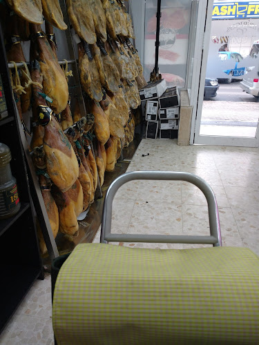 C. Lope de Vega, 15, 41003 Sevilla