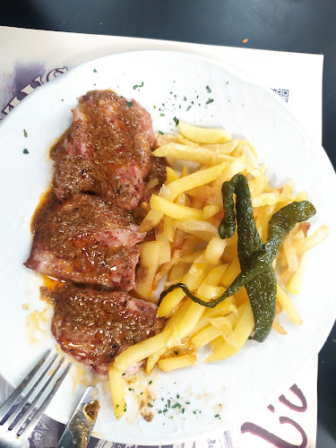 Opinii despre Bar Cafetería Nueva Venecia în Sevilla - Gastronomía y hostelería