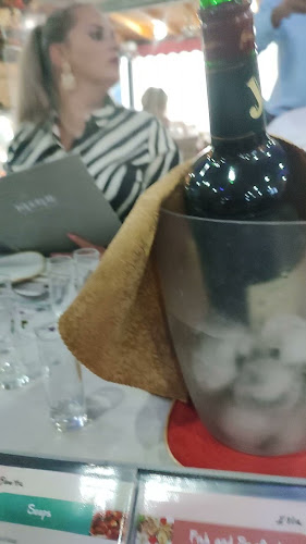 Restaurante Isla Bonita - Gastronomía y hostelería