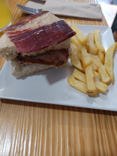 Comentarii opinii despre Bar Casa Serrano