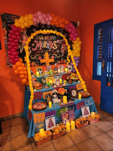 Restaurante El Nopal Phone number