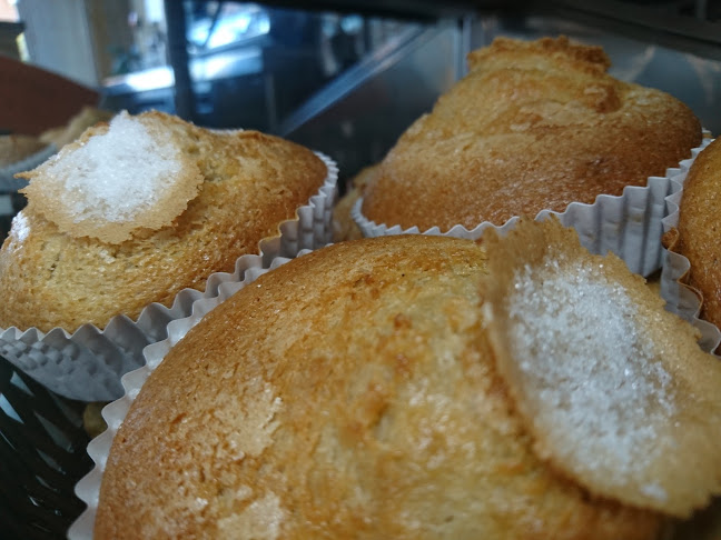 Comentarii opinii despre Cafeteria Panaderia Gloria