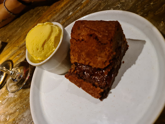 Restaurante Roostiq Marbella Phone number