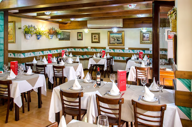 C. Moras, 4, Centro, 18009 Granada