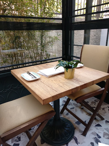 Lateral Fleming Phone number