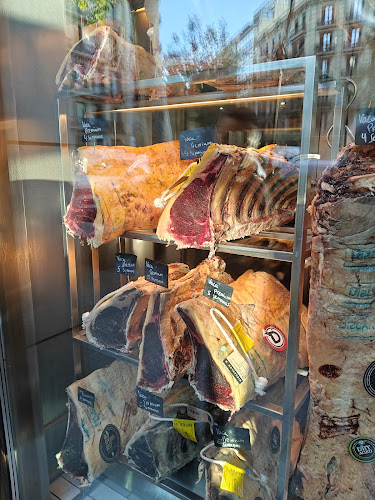 Comentarii opinii despre Sagardi Muntaner