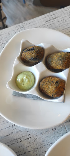 Cardenal Bueno Monreal, 33, 41013 Sevilla