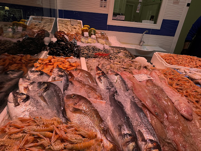 Comments and reviews of Pescados y Mariscos Burgos