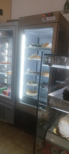 Confitería-Pastelería La Cierva - Gastronomía y hostelería