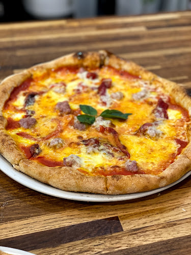 Trigo Cafetería Pizzeria - Gastronomía y hostelería