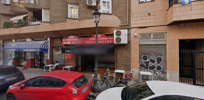 Bar Cerveceria Mena Rojas