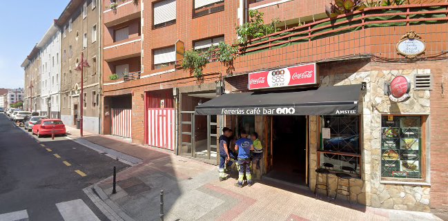 SAS CAFE BAR RESTAURANTE KARAOKE