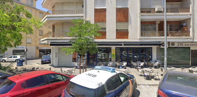 La Cafetera Metálica