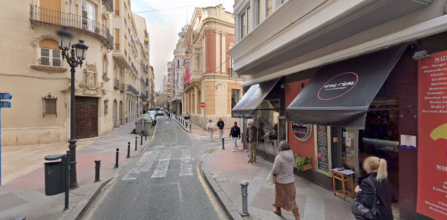 Restaurantes Alicante Vinos y Risas "La Gastrobodega"