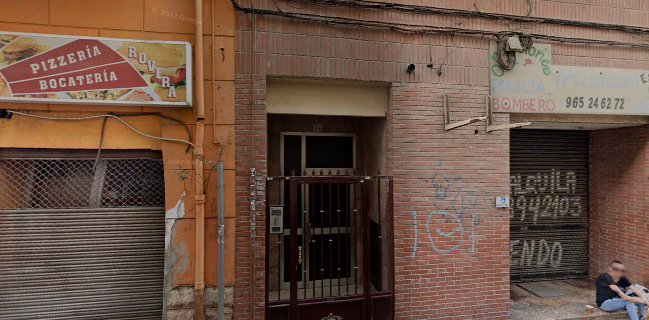 Rovira Pizzeria Bocateria